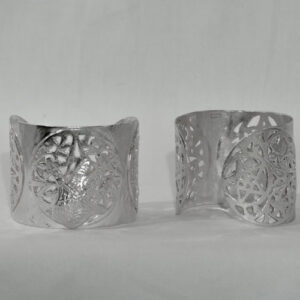 Manchette tradition 1