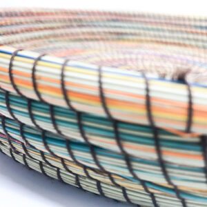 Corbeille en halfa teintée D30